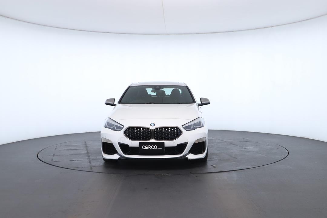 Exterior view frame 3