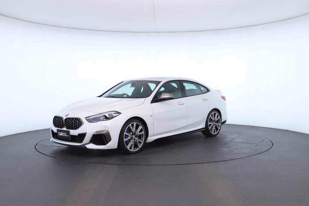 Exterior view frame 5