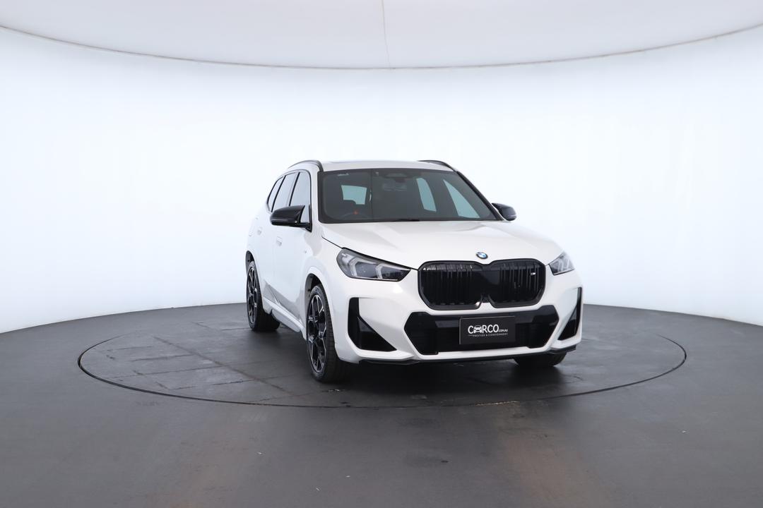 Exterior view frame 2