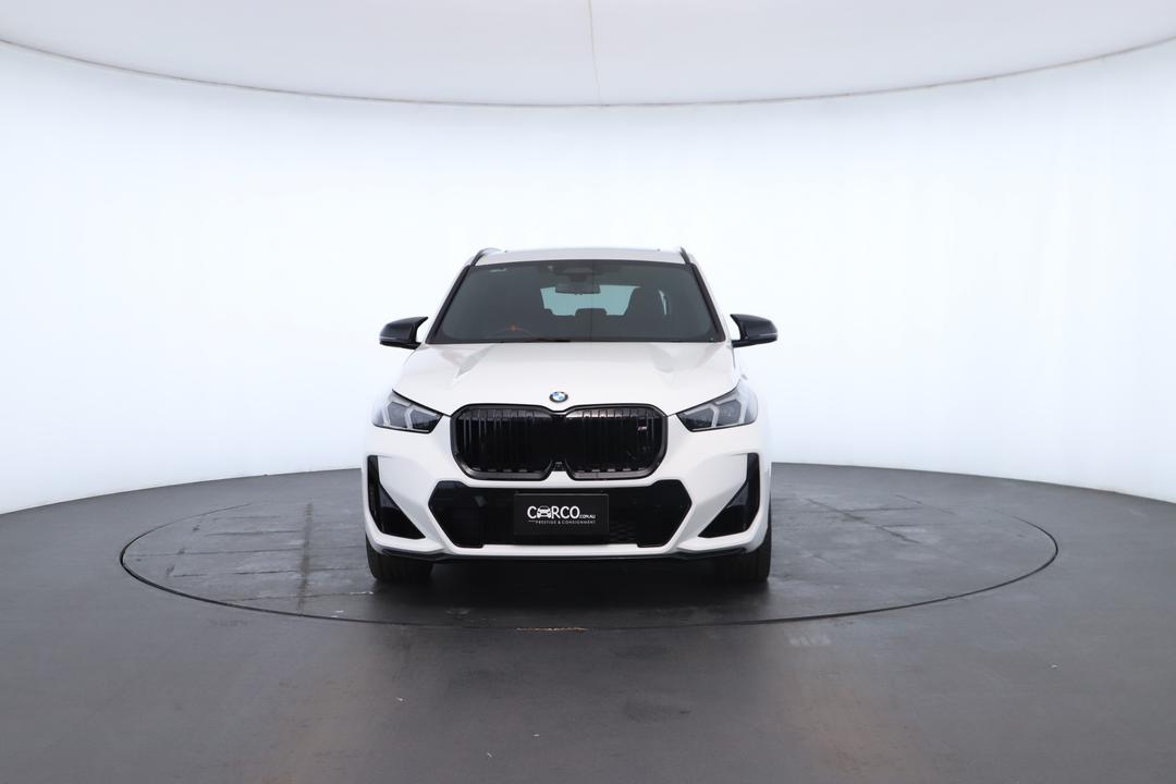 Exterior view frame 3