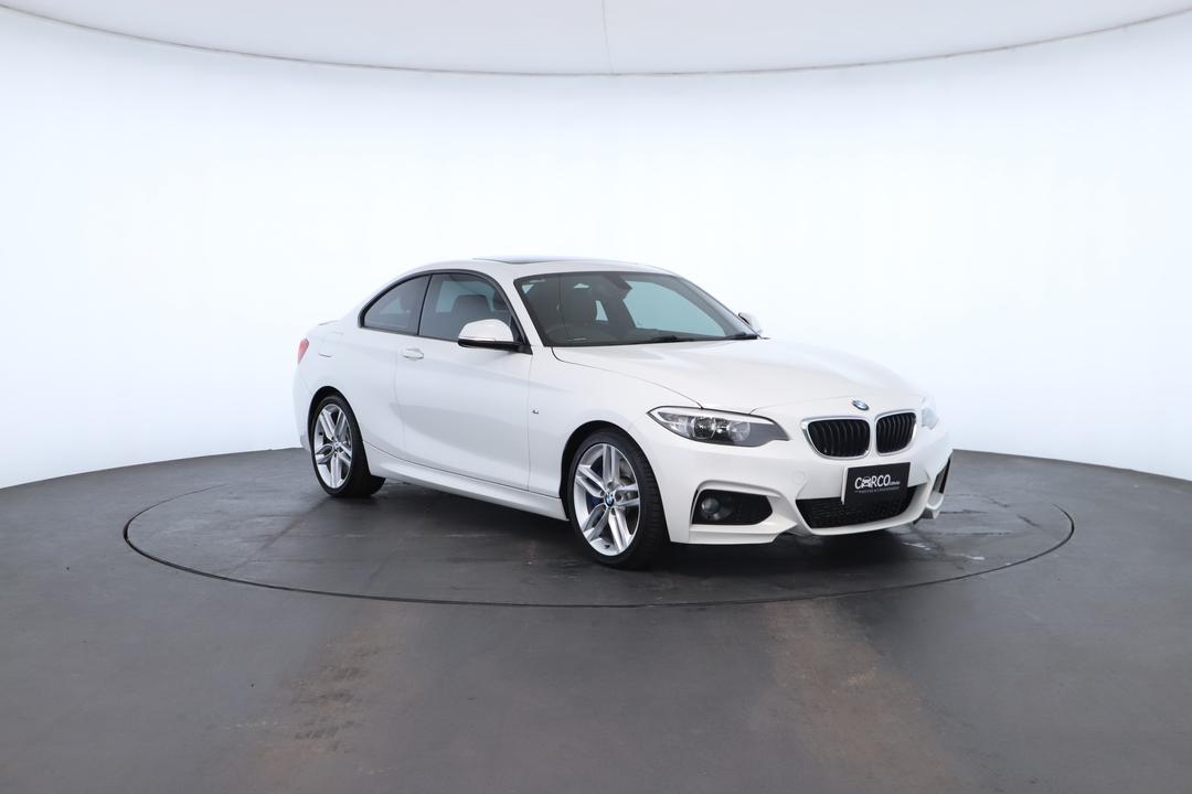 Exterior view frame 1