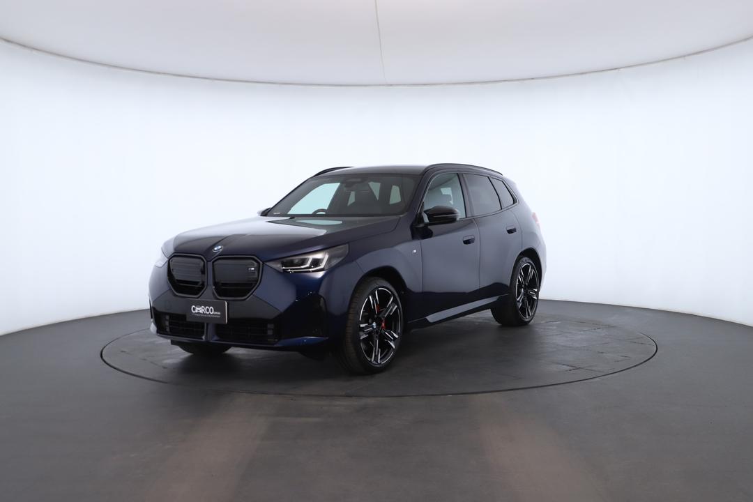 Exterior view frame 8