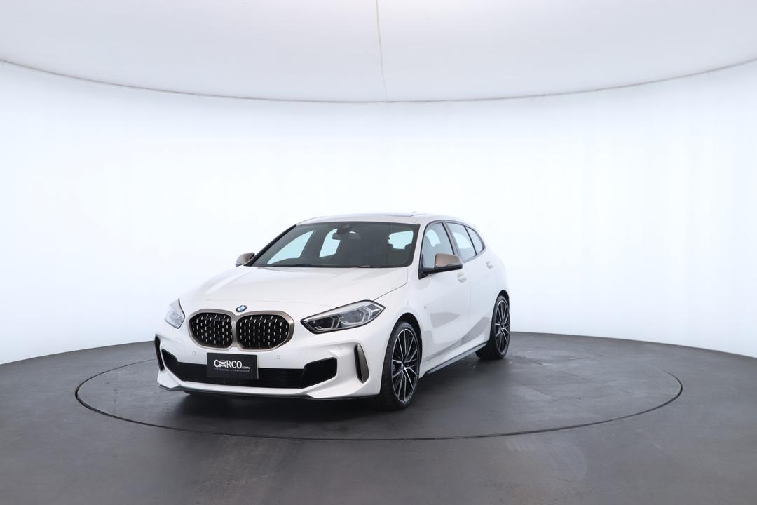 Exterior view frame 4