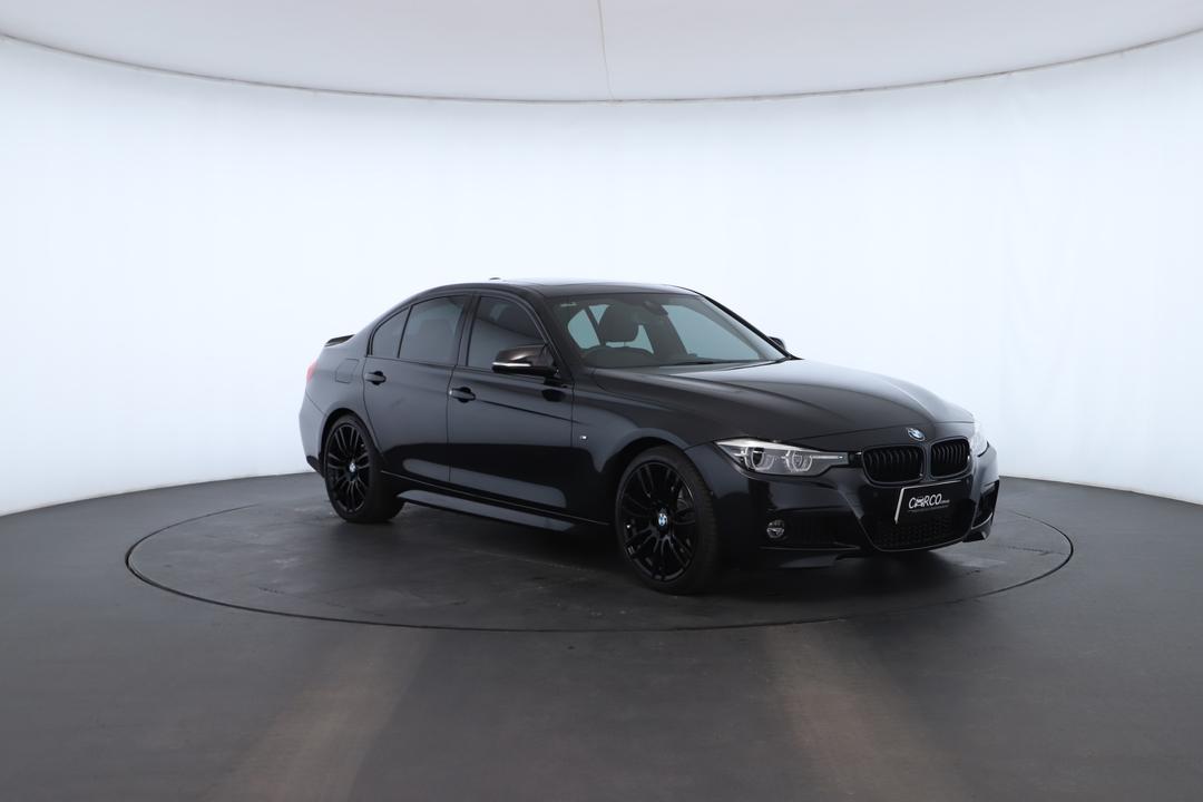 Exterior view frame 1