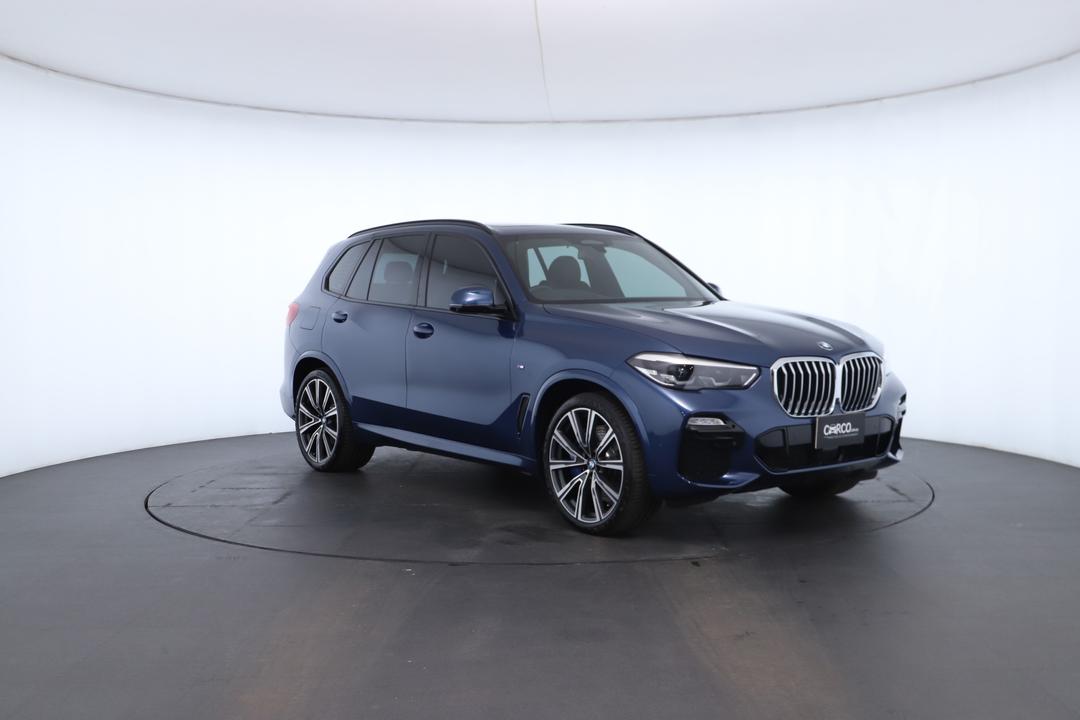 Exterior view frame 1