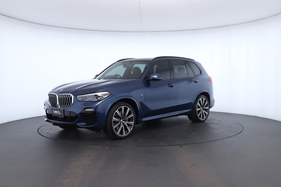 Exterior view frame 5