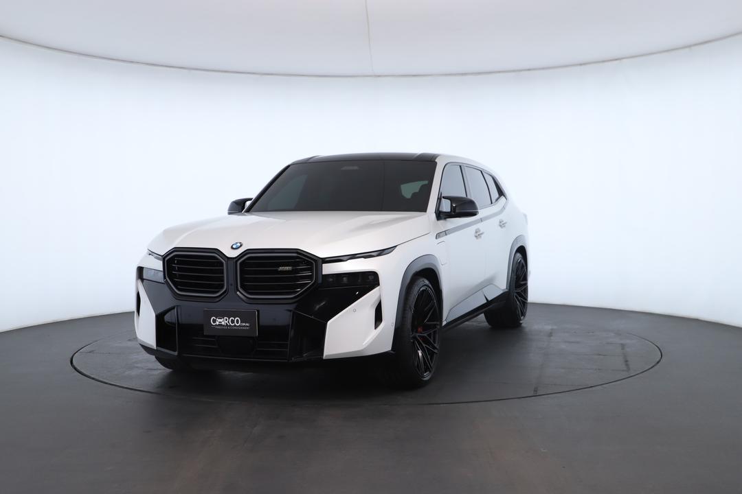 Exterior view frame 4