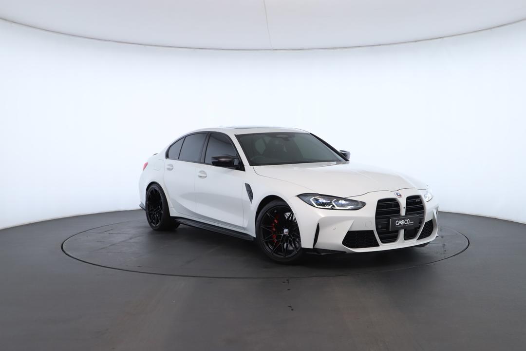 Exterior view frame 0