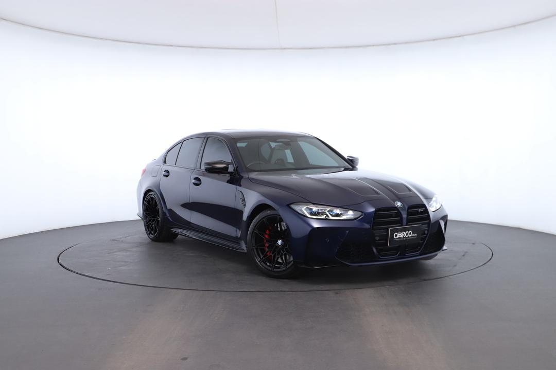 Exterior view frame 0