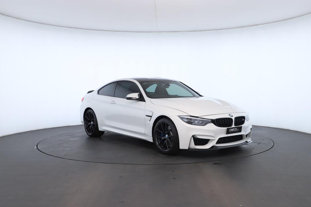 Exterior view frame 1