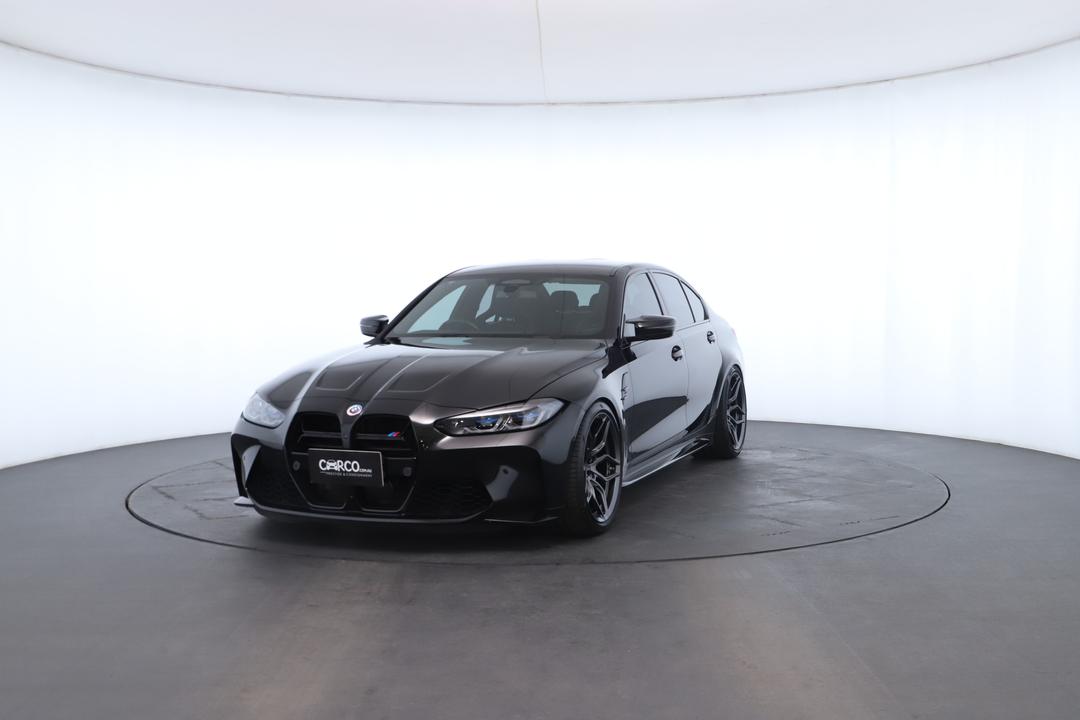 Exterior view frame 4