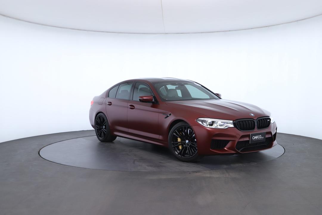 Exterior view frame 0