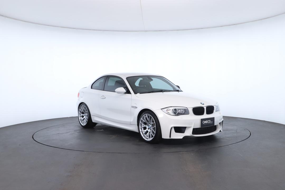 Exterior view frame 1