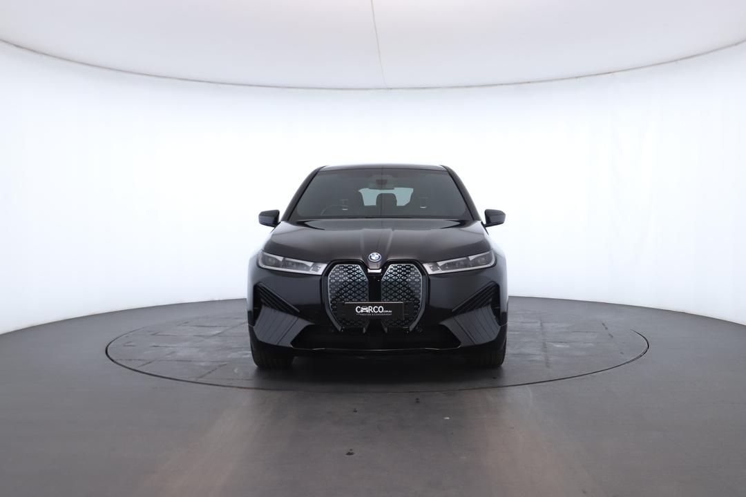 Exterior view frame 3