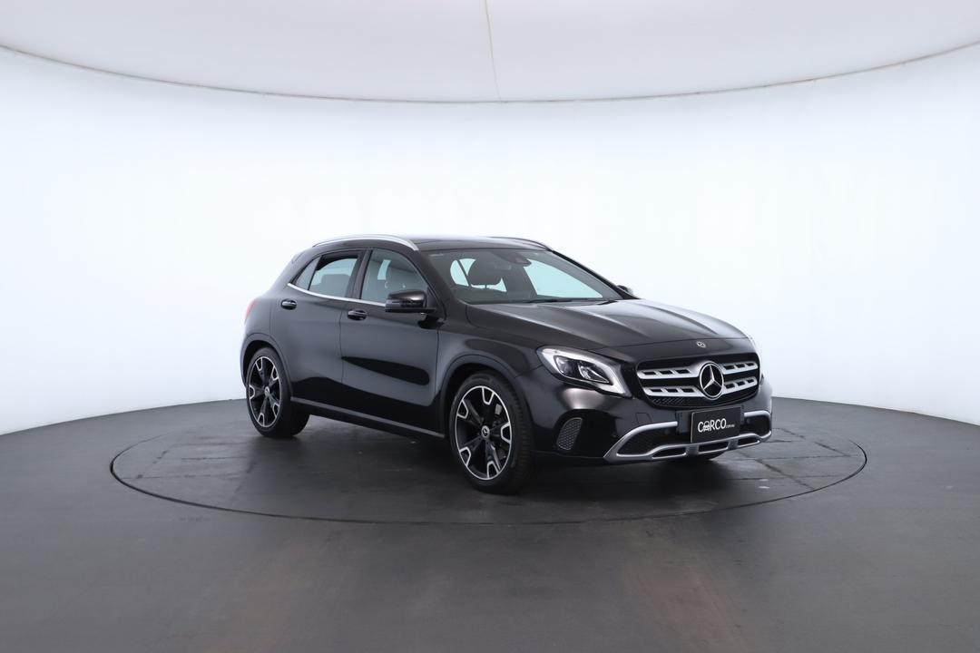 Exterior view frame 1