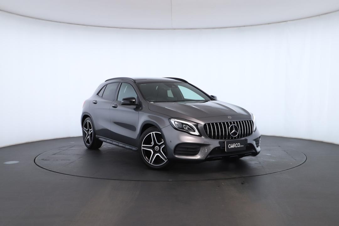 Exterior view frame 0