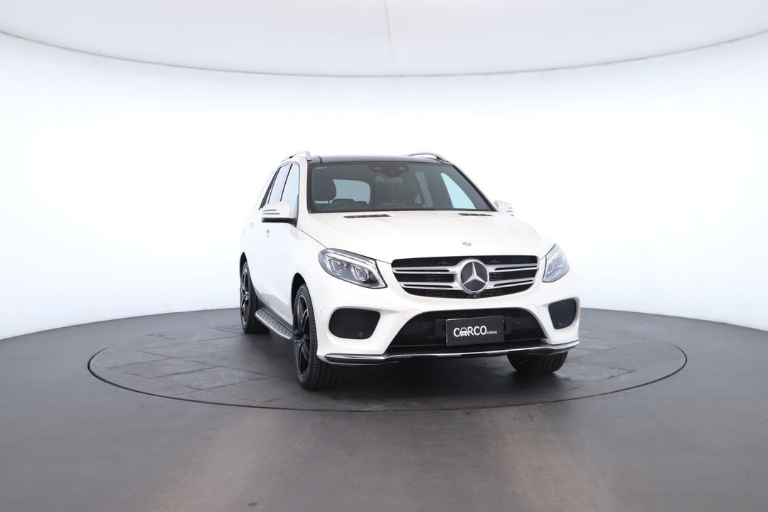 Exterior view frame 2