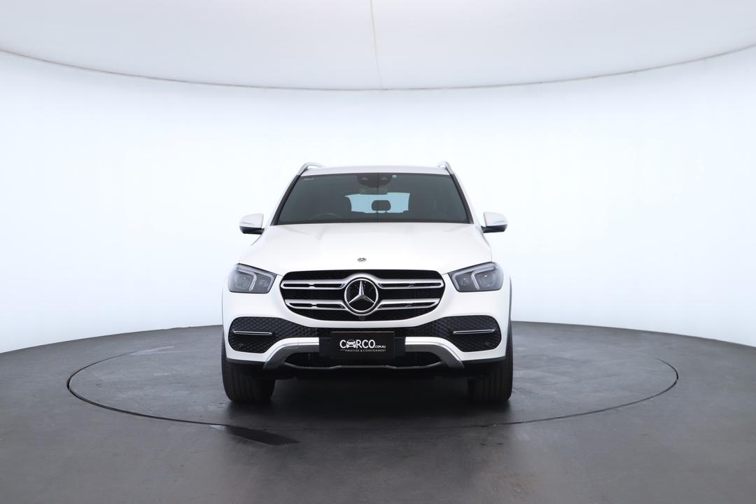 Exterior view frame 3