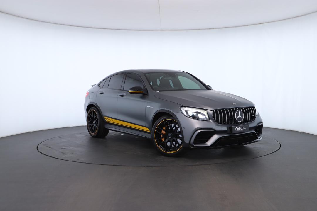 Exterior view frame 0