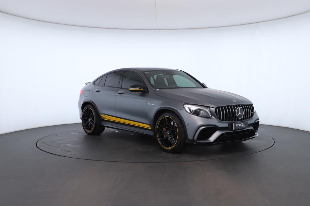 Exterior view frame 1