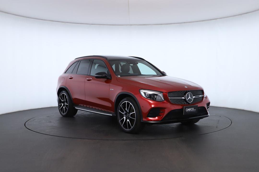 Exterior view frame 1