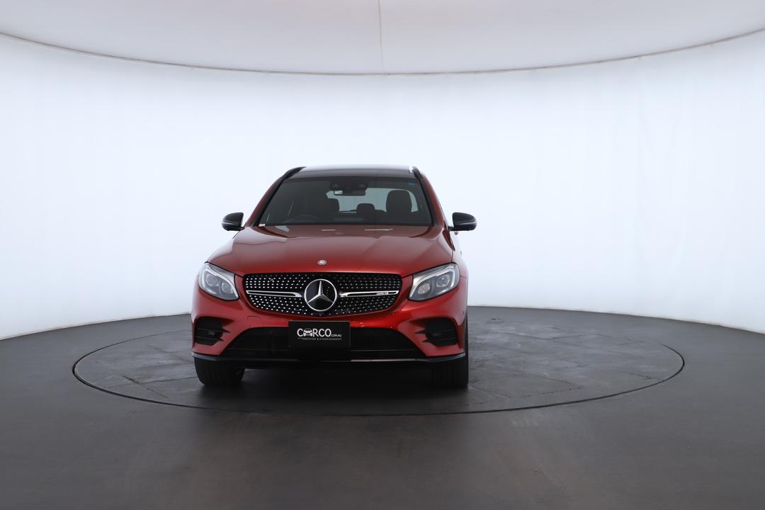 Exterior view frame 3