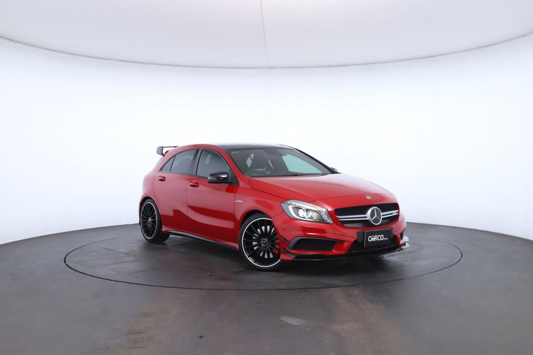 Exterior view frame 0