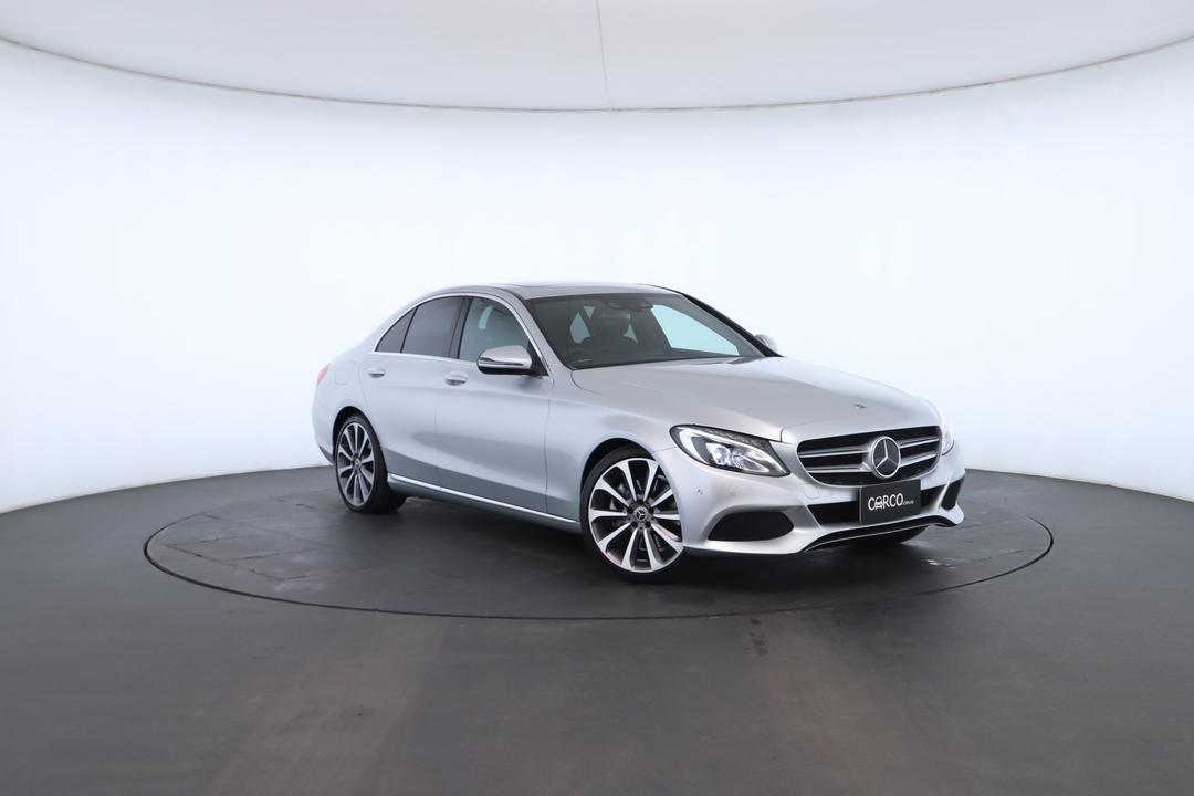 Exterior view frame 0