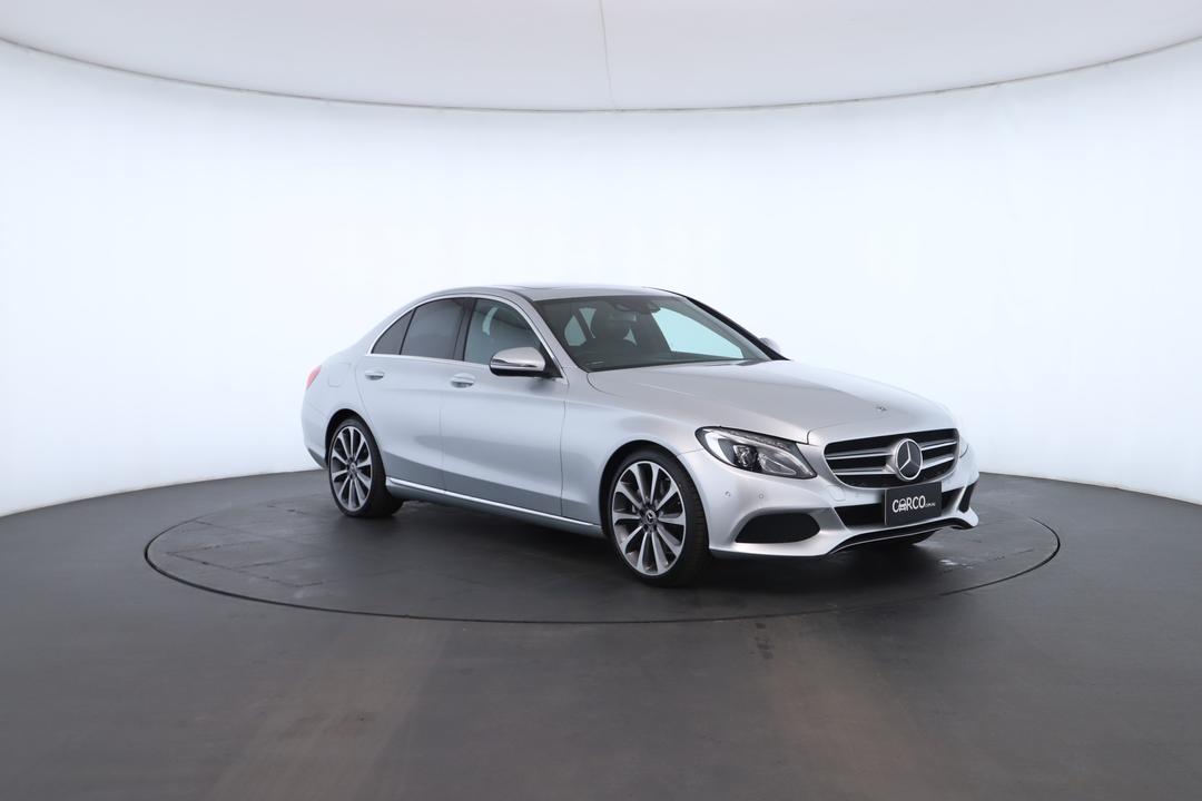 Exterior view frame 1