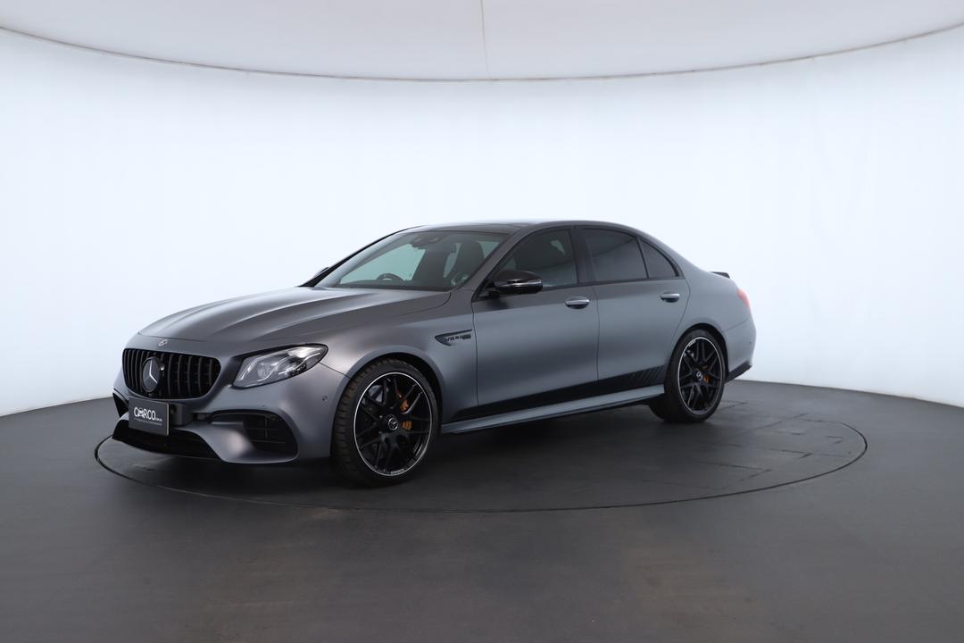 Exterior view frame 5