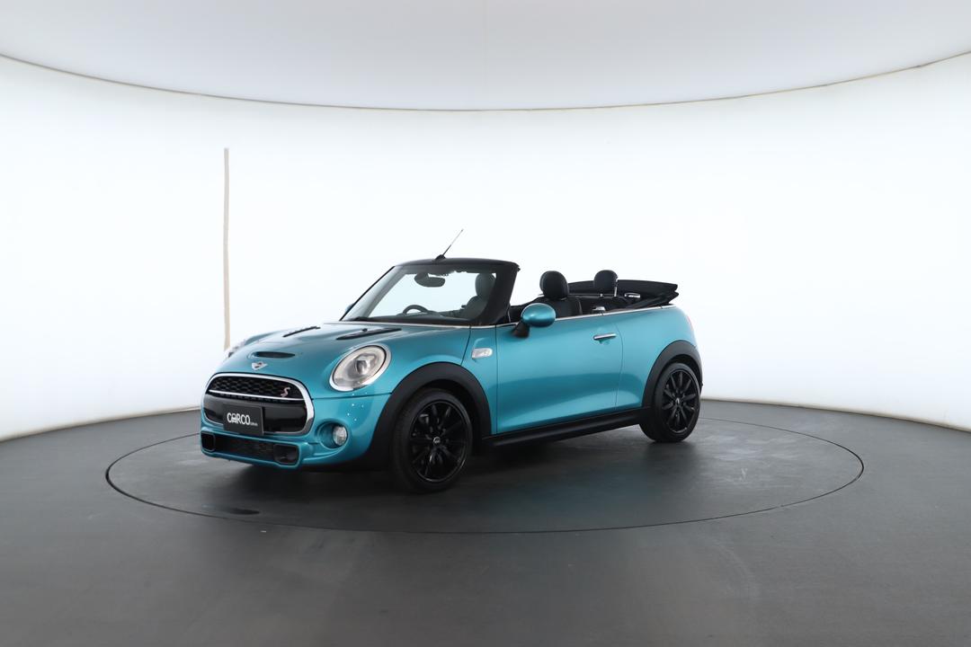 Exterior view frame 5