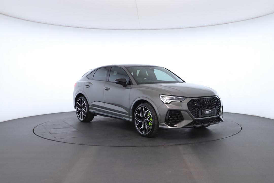 Exterior view frame 1