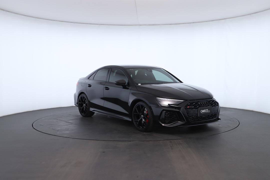 Exterior view frame 1