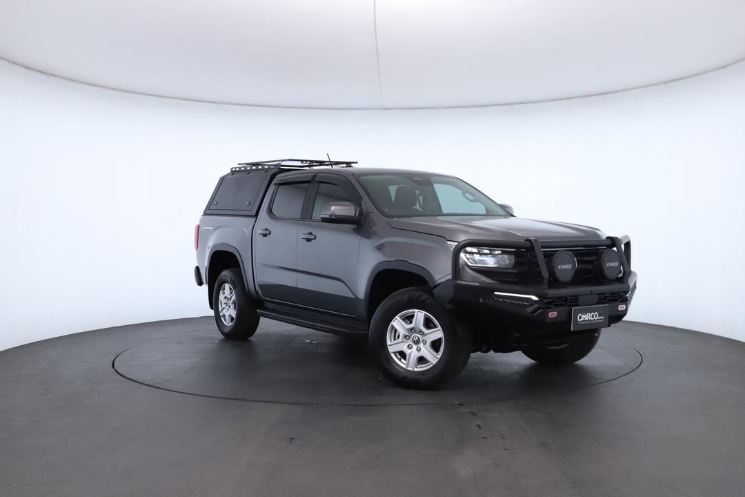 Exterior view frame 0