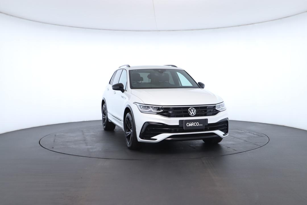 Exterior view frame 2