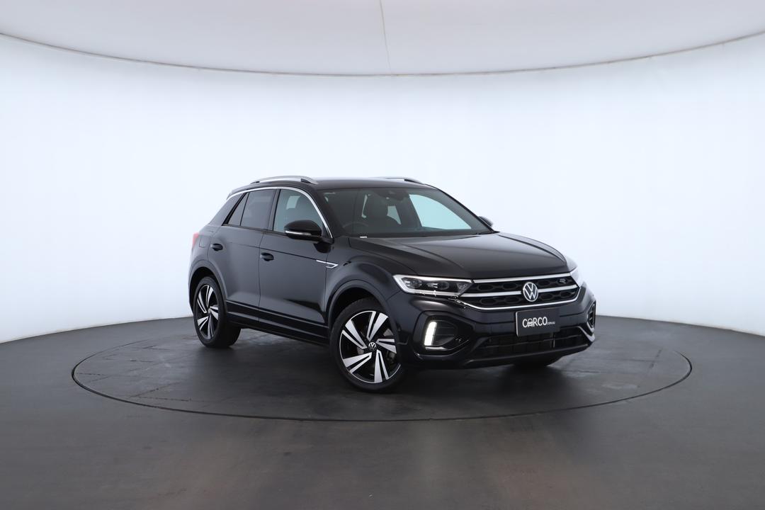 Exterior view frame 0