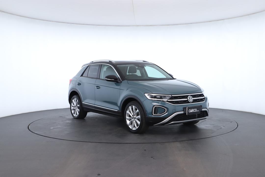 Exterior view frame 1