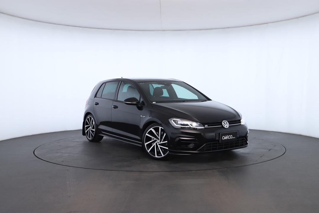 Exterior view frame 0