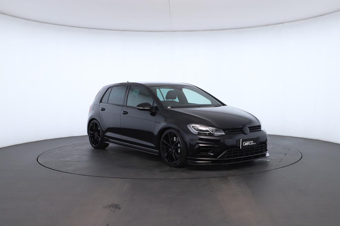 Exterior view frame 1