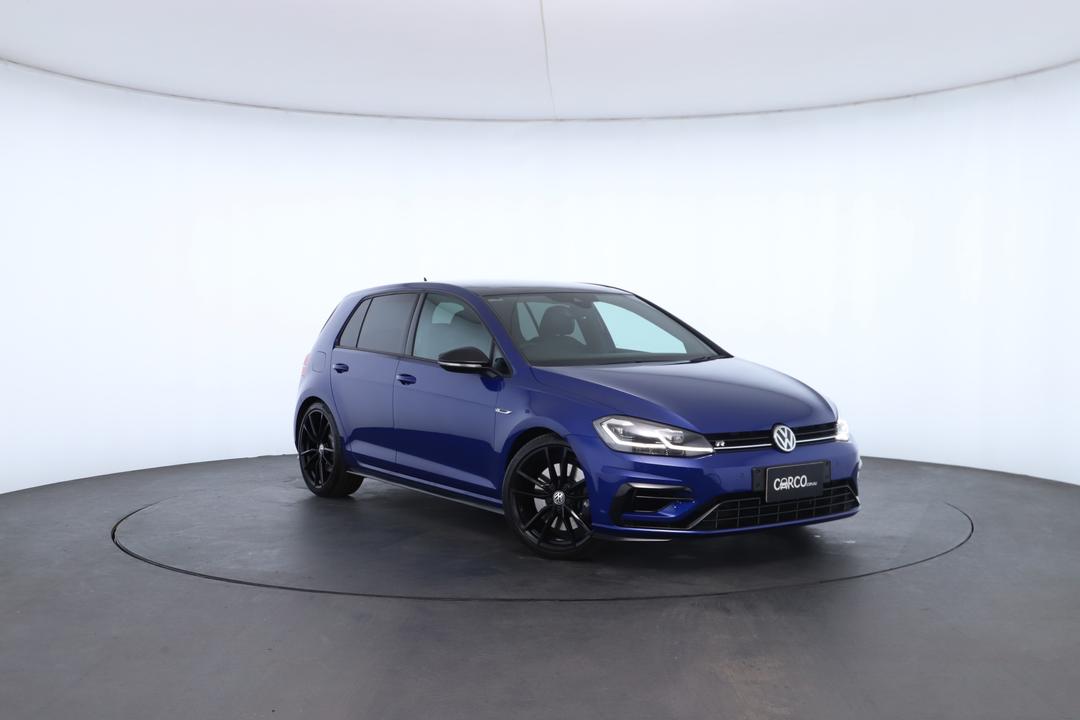 Exterior view frame 0