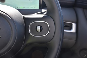 https://dvg-vehicle-assets.s3.amazonaws.com/012734/yo9lm6ayjbc2ba06bdp9dmsg8.jpg