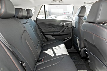 https://dvg-vehicle-assets.s3.amazonaws.com/024802/lzl3wjfymtohp1bm8liaip226.jpg