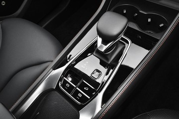 https://dvg-vehicle-assets.s3.amazonaws.com/025691/etu5vbio61z3lwonl4ywyln61.jpg