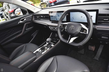 https://dvg-vehicle-assets.s3.amazonaws.com/025691/m0471zpxijui23b8zy4m7f9od.jpg