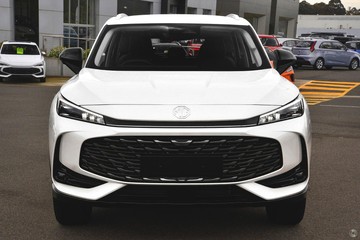 https://dvg-vehicle-assets.s3.amazonaws.com/025691/pywwdq65nbdz654v1a59zfwt7.jpg