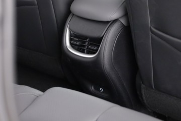 https://dvg-vehicle-assets.s3.amazonaws.com/030745/75d5n66fik09lsmb4nb7lfxf3.jpg