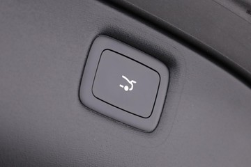 https://dvg-vehicle-assets.s3.amazonaws.com/030745/e2bner0qyitmb7k7g7sgxsl8x.jpg