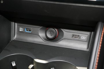 https://dvg-vehicle-assets.s3.amazonaws.com/036959/xpung13oko7rbk3584aapft24.jpg