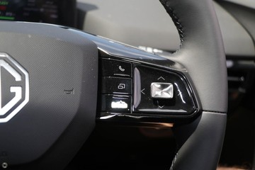https://dvg-vehicle-assets.s3.amazonaws.com/048301/3c4b3oh0fngrywdtme2vg77z3.jpg