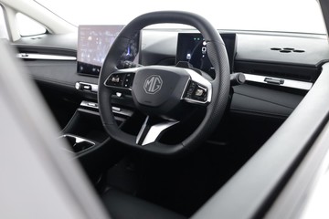 https://dvg-vehicle-assets.s3.amazonaws.com/057021/2hydd2w8th7y6uaoq23dchwp7.jpg